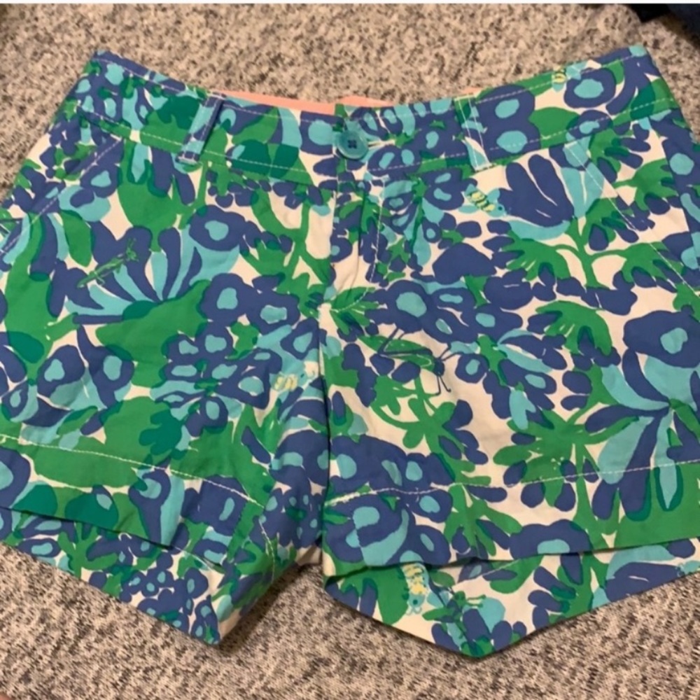 Lilly Pulitzer “Bee in Your Bonnet” Shorts